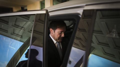 PS exige "explicação cabal" de Passos sobre dívida à Segurança Social