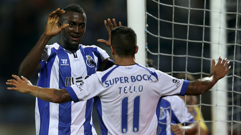 Cocktail misturado por Jackson e Tello dá a vitória ao FC Porto