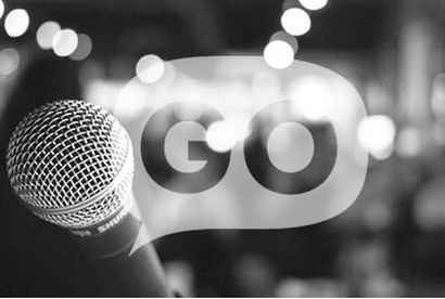 Rússia. Como uma adolescente a ler a constituição se tornou um símbolo da resistência